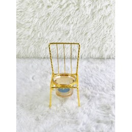 شمعدان شكل كرسي ذهبي